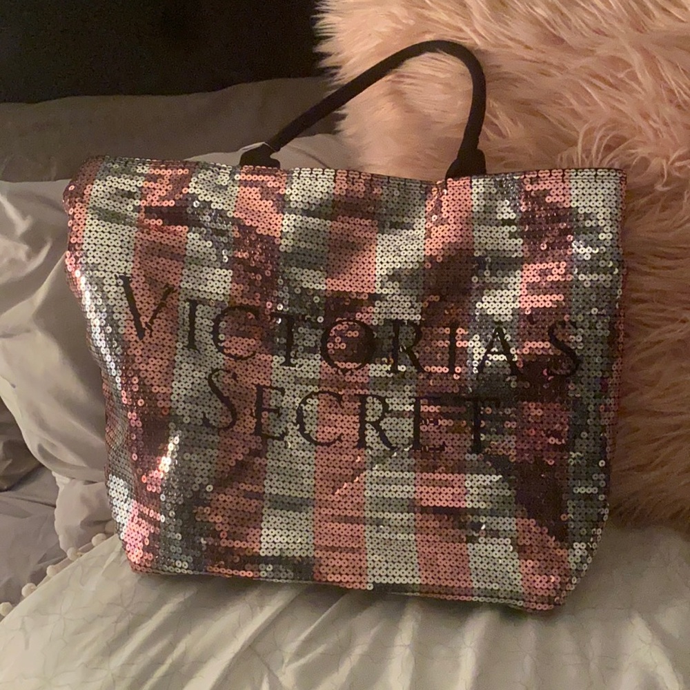 Victoria’s Secret sparkle tote